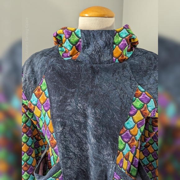 Handmade Custom Hoodie with Dragon Scale Print - Picture 2 of 7